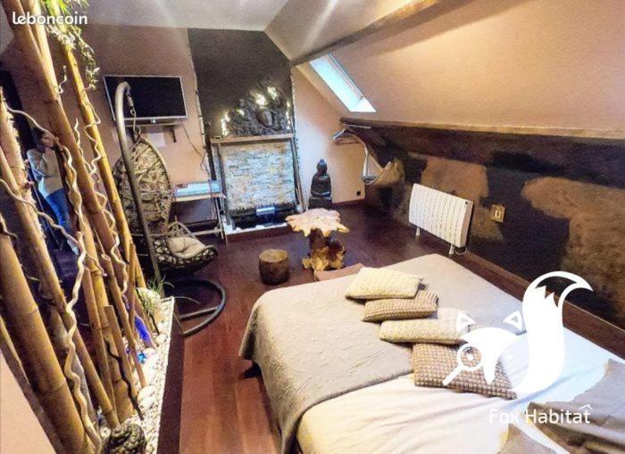 Chambres D Hotes ,Hotel ,Secret D'Une Nuit A Vicq Pres De Onnaing,Avec Piscine Bagian luar foto